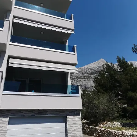 Sebastijan Apartament *
